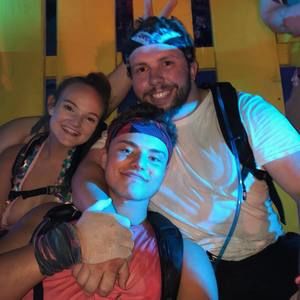 Meet your Posher, Todd